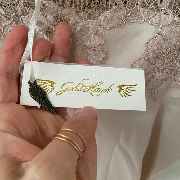 NWT Gold Hawk Gigi Lace Silk Mini Summer Dress Pale Mauve Size XS RRP $295 - Picture 9 of 13